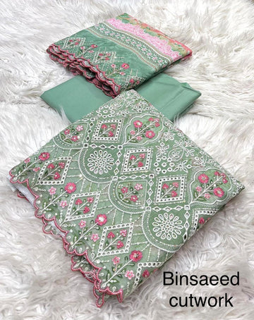 Lawn Chiken Kari 3 Piece Suit