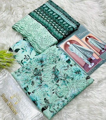 Lawn Chiken Kari 3 Piece Suit