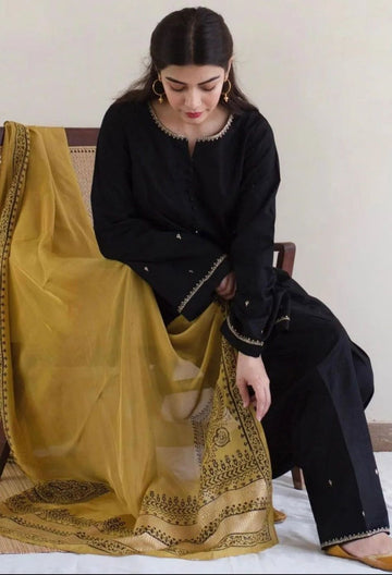 Embroidered Lawn Fancy 3 Piece Dress